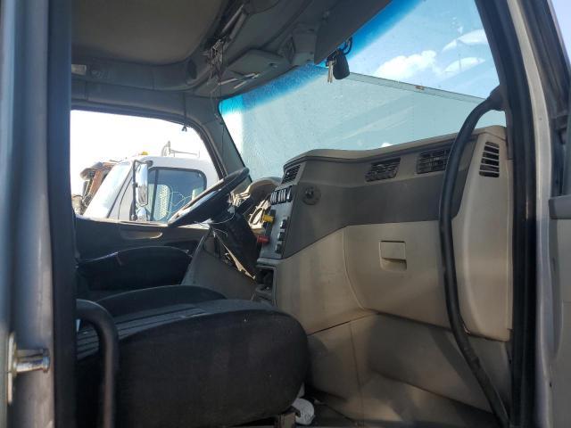 2019 Peterbilt 579 Semi Truck