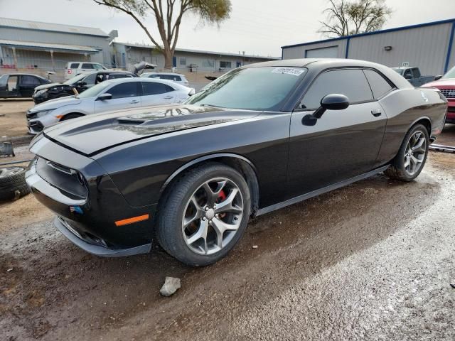 2015 Dodge Challenger sxt Plus