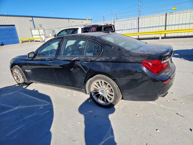 2013 BMW 750 i