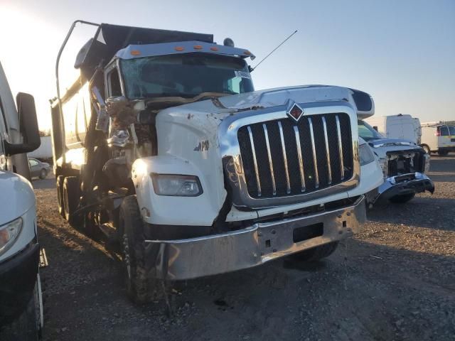 2020 International Hx620 Dump Truck