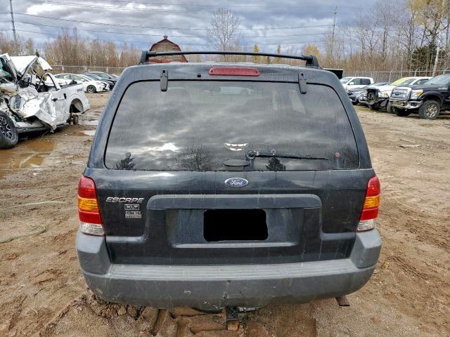2004 Ford Escape xlt