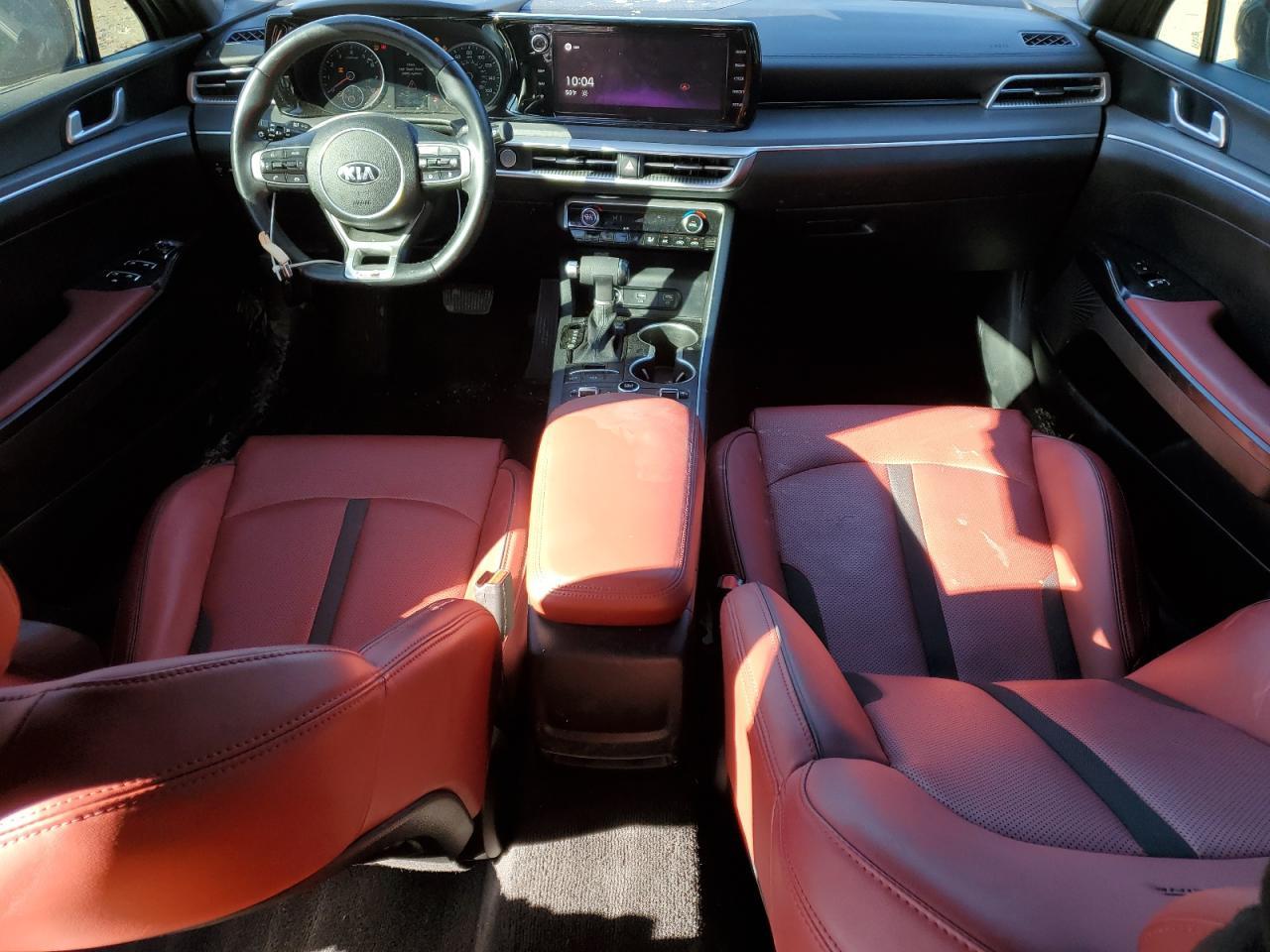 2021 KIA K5 gt Line