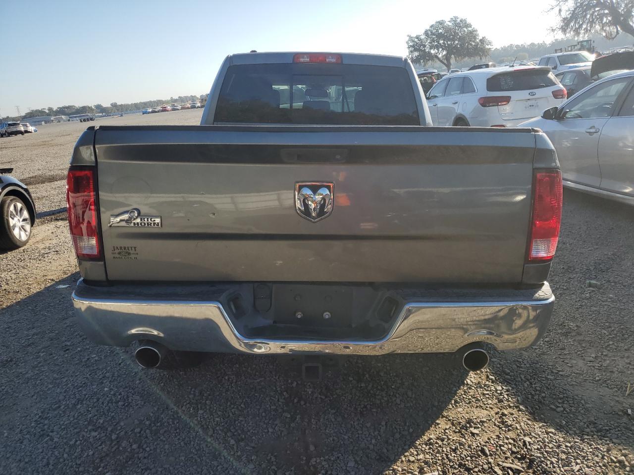 2013 Dodge Ram 1500 slt