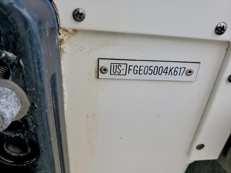 2017 Cobalt Unknown  Boat Boat