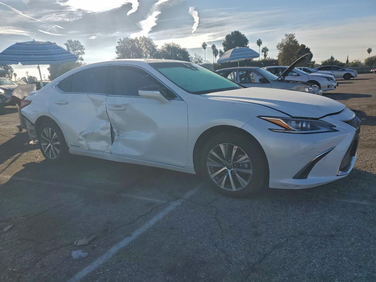 2021 Lexus Es 300h Base