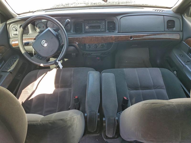 2005 Mercury Grand Marquis gs