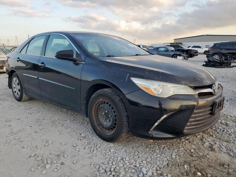 2017 Toyota Camry le