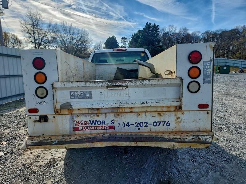 2004 Chevrolet Silverado C2500 Heavy Duty