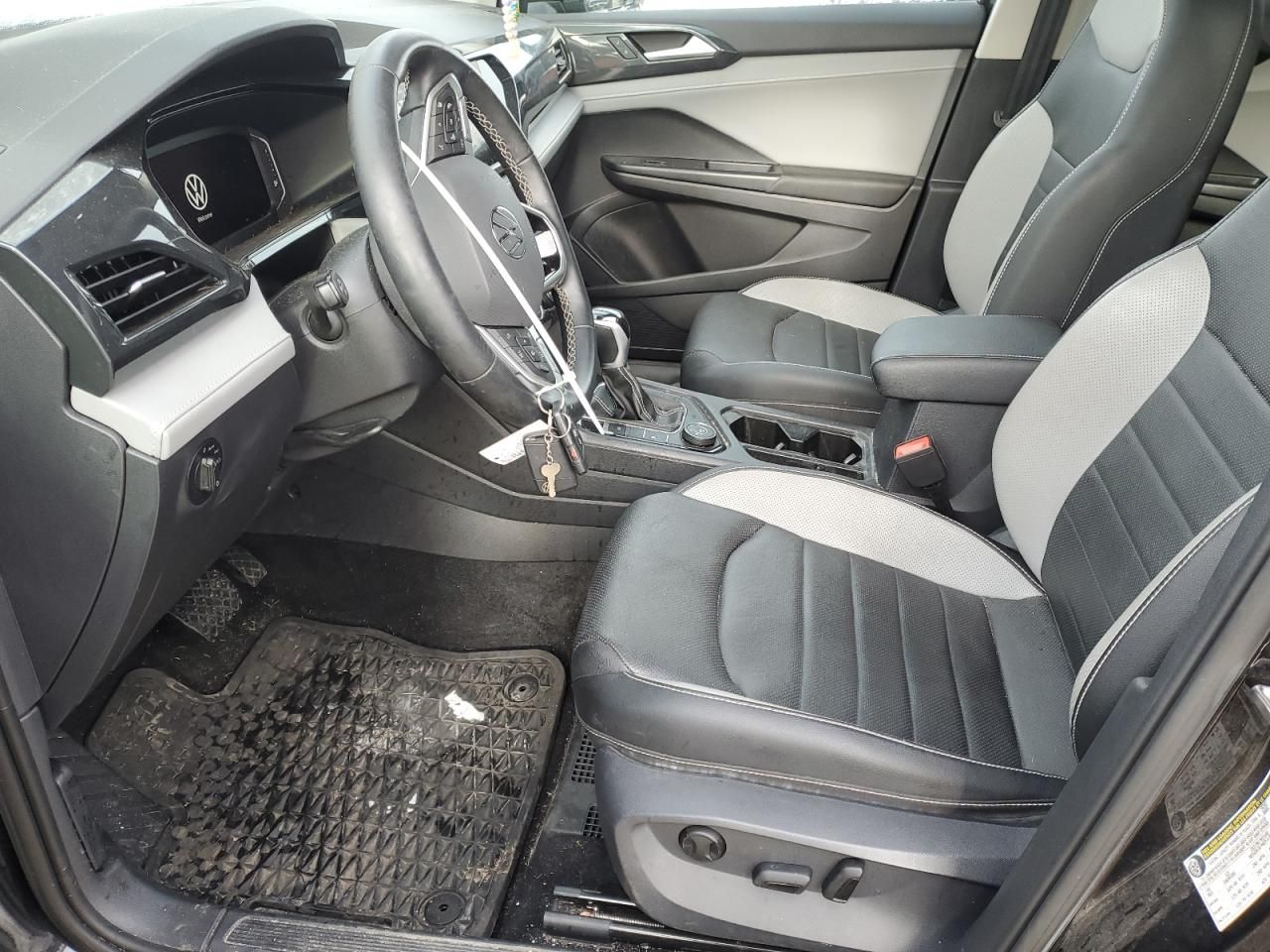 2022 Volkswagen Taos sel