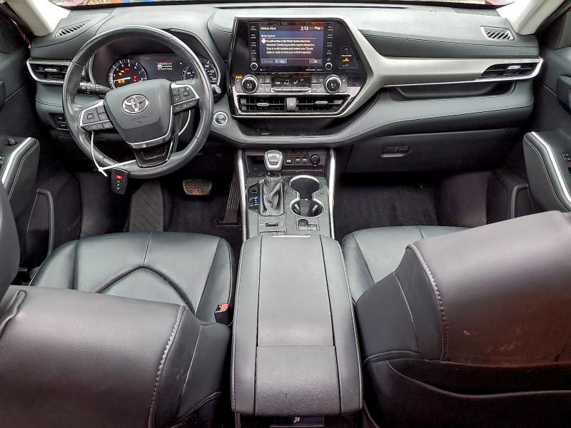 2020 Toyota Highlander xle