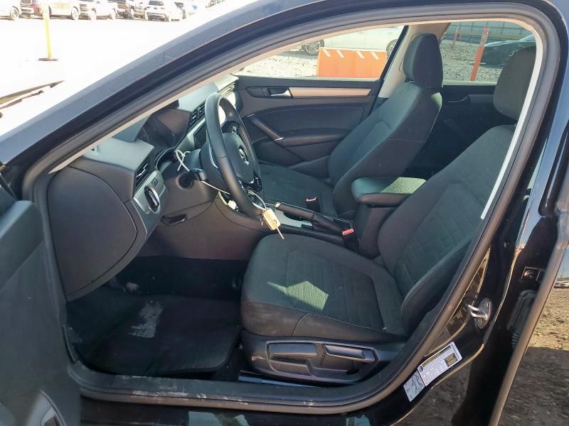 2021 Volkswagen Passat s