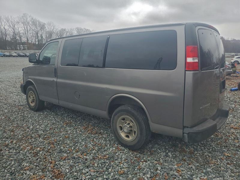 2009 Chevrolet Express G2500
