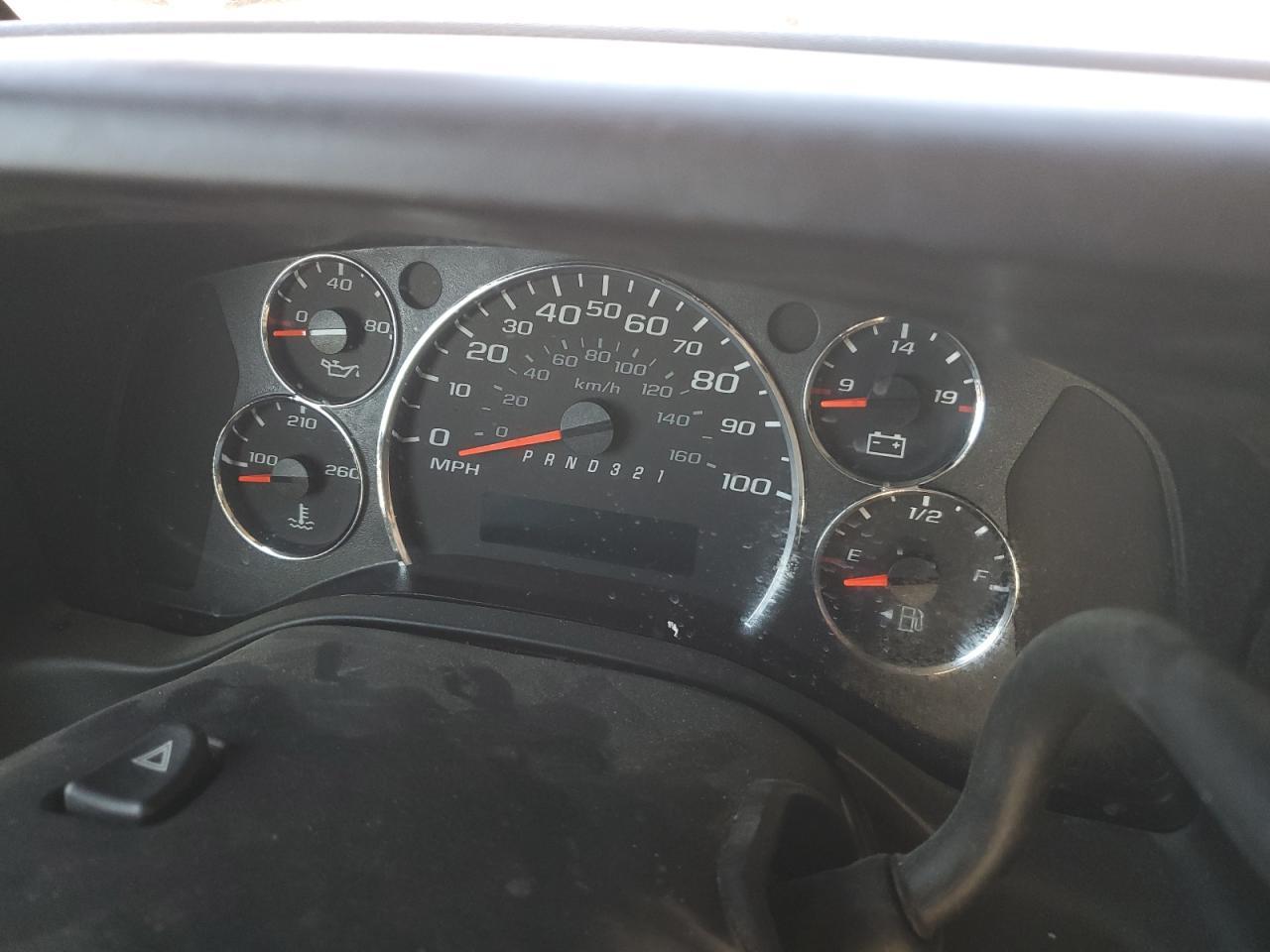 2014 Chev Rolet Express G1500 Utility / Service Van