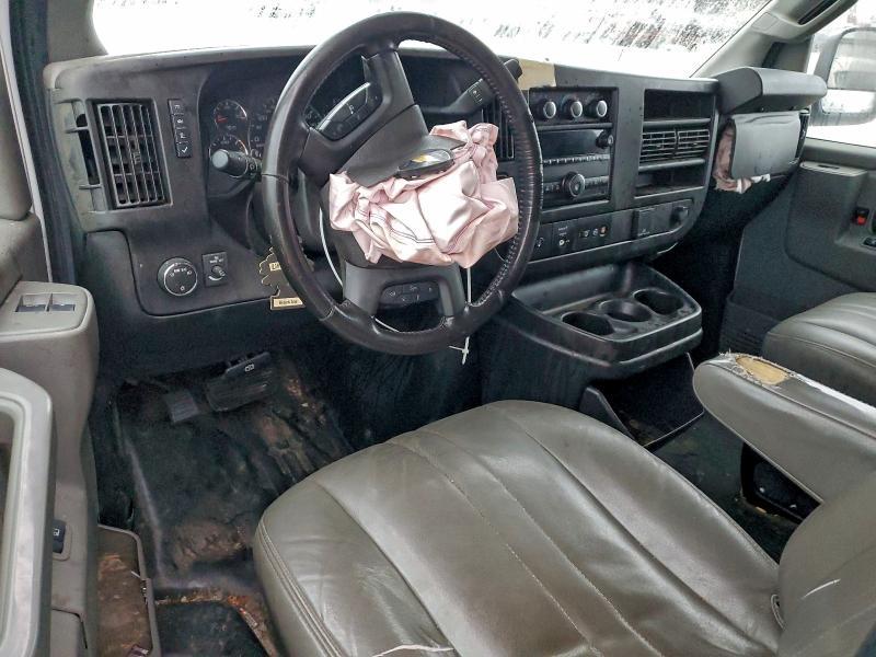 2020 Chevrolet Express Delivery van