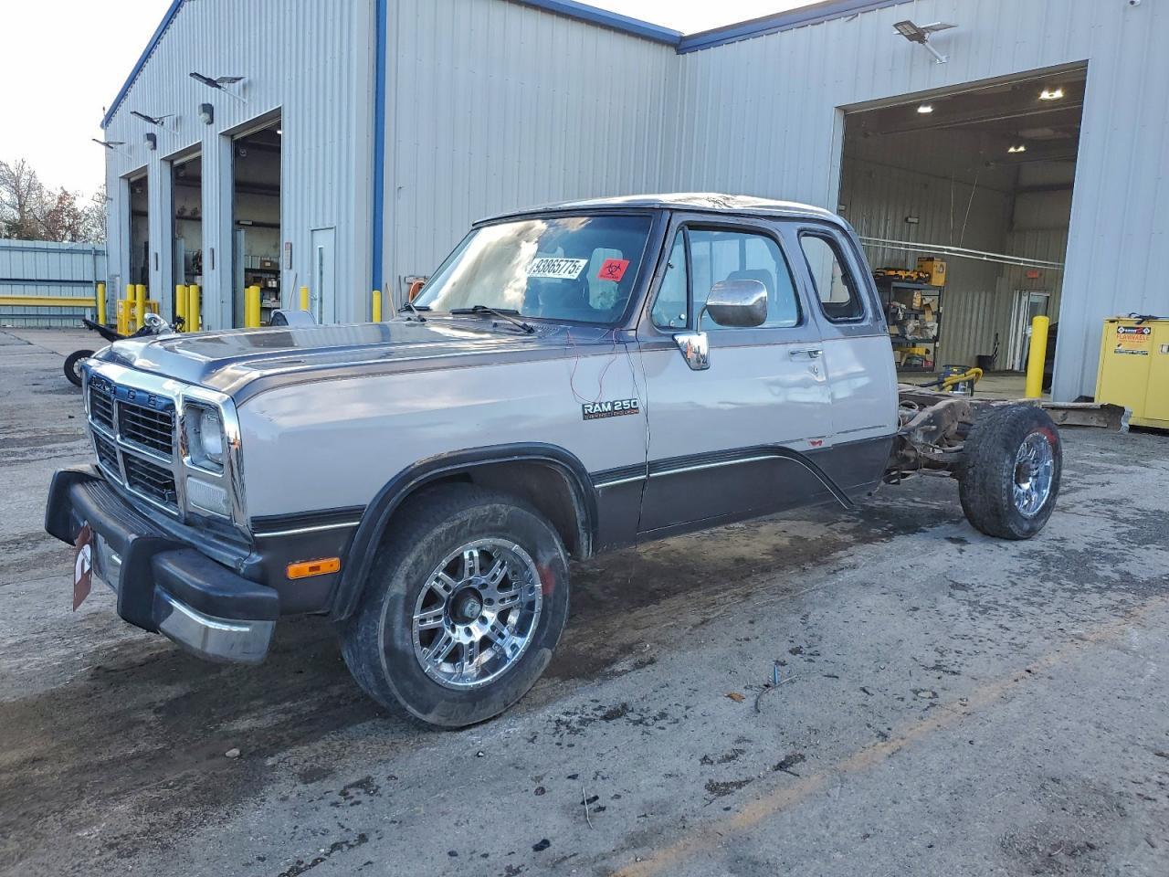 1993 Dodge D-series D200