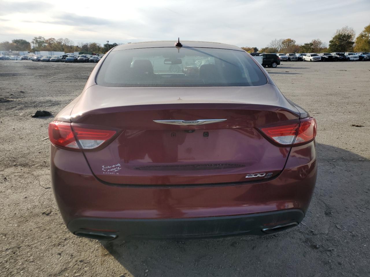 2016 Chrysler 200 s
