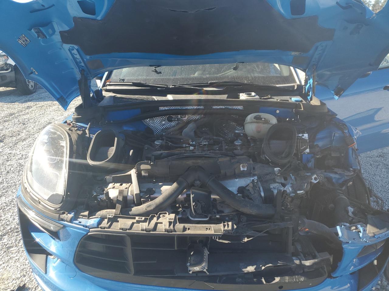2018 Porsche Macan gts