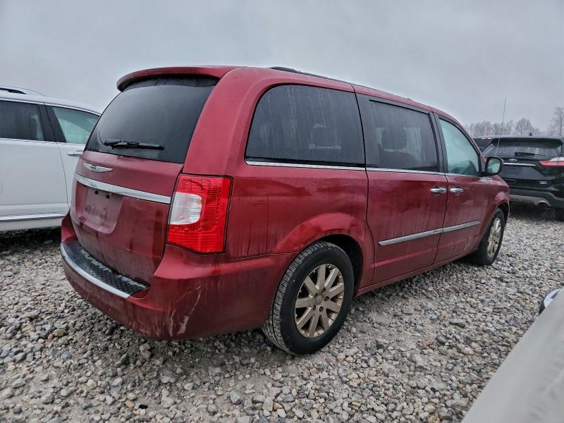 2015 Chrysler Town & Country Touring