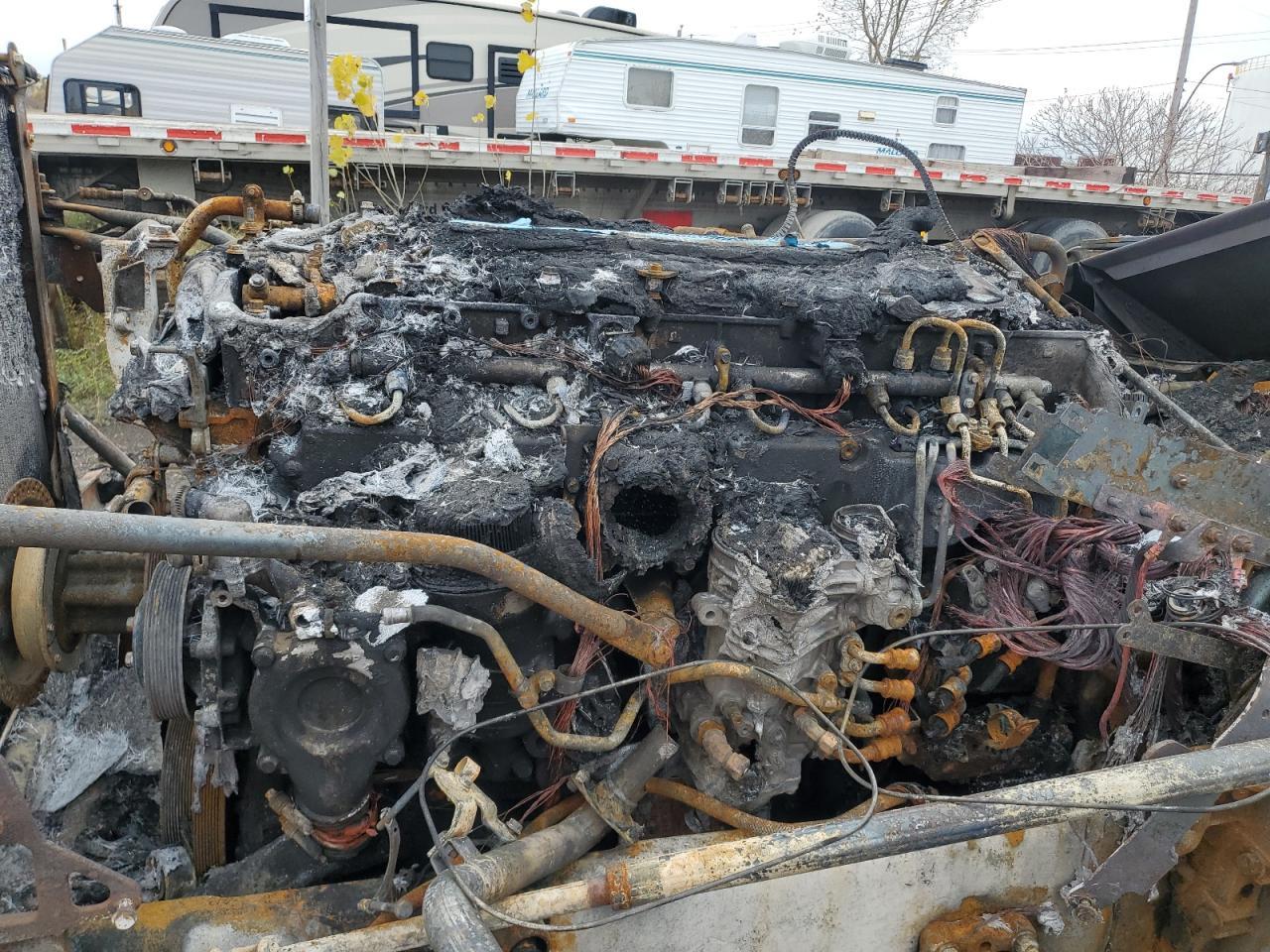 2020 Freigliner 122SD