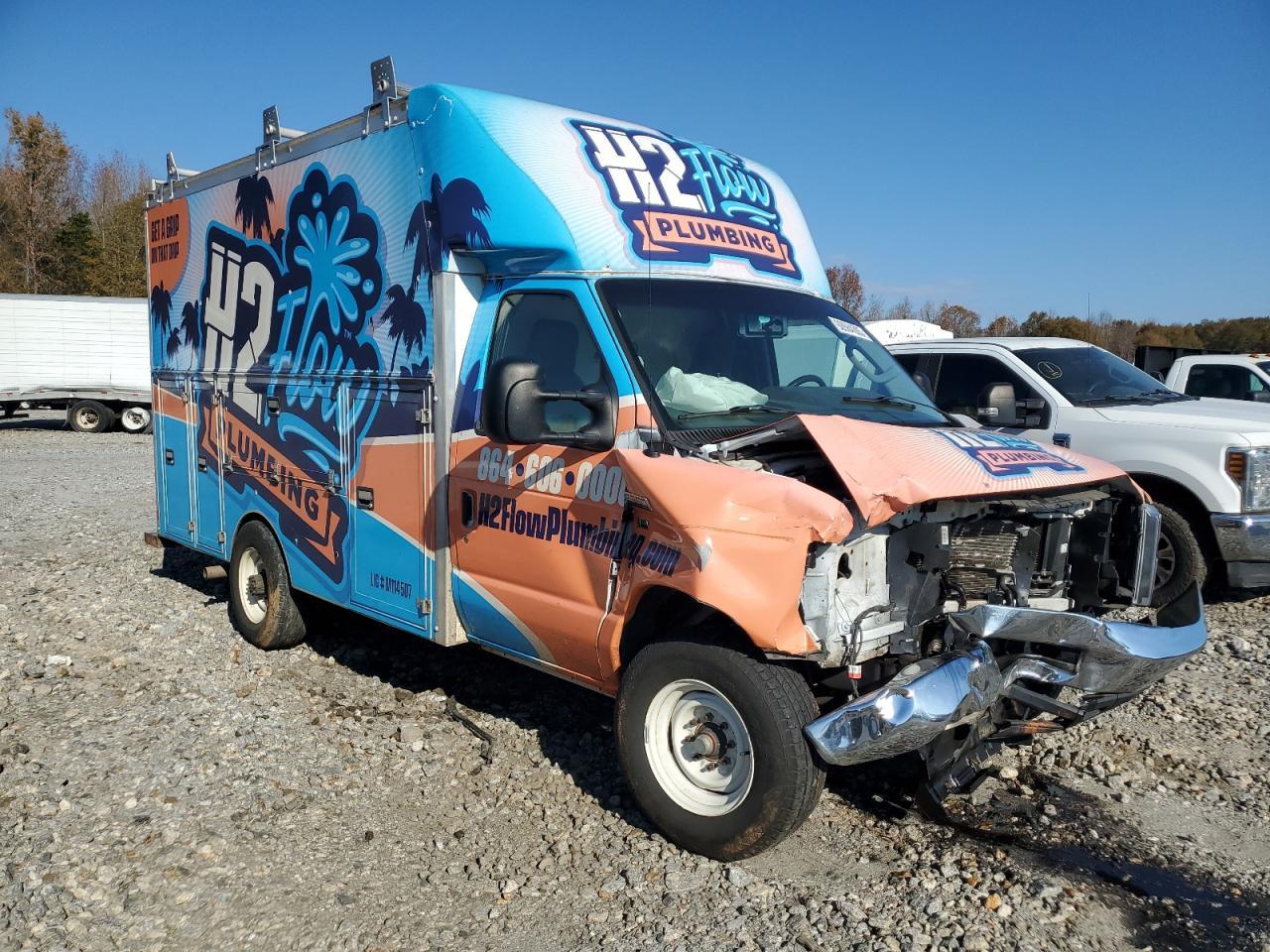 2019 Ford E350 Utility / Service Truck