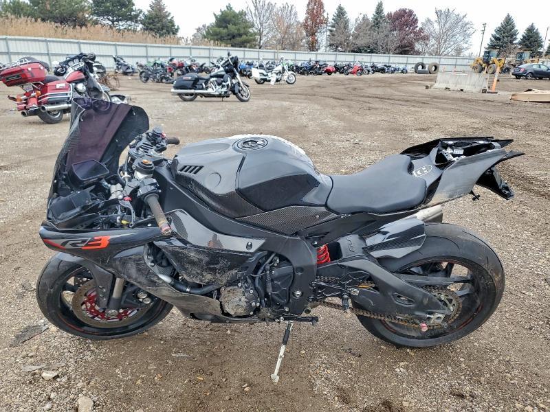 2018 Yamaha Yzfr1