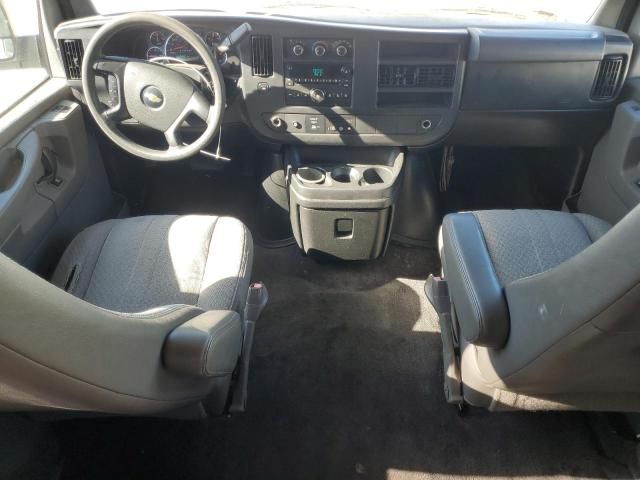 2011 Chevrolet Express G3500 lt