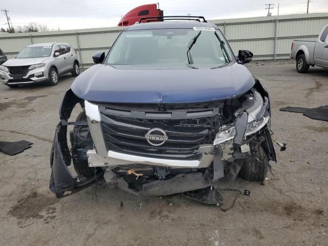 2022 Nissan Pathfinder sv