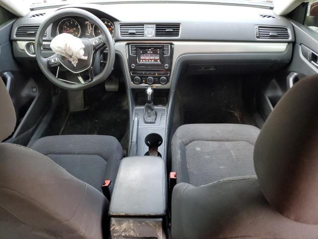 2016 Volkswagen Passat s