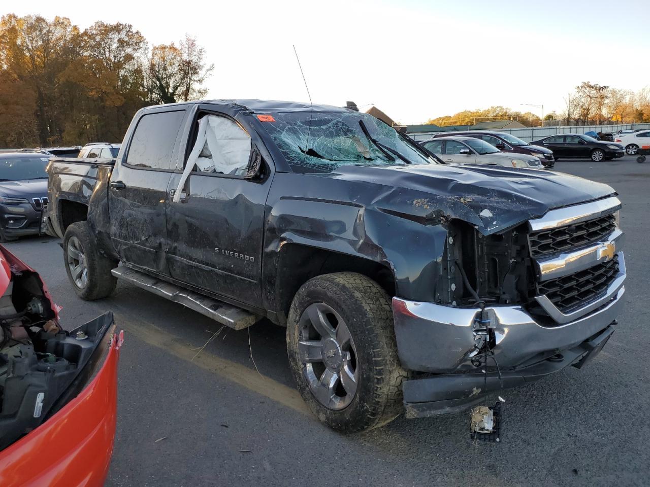 2018 Chevrolet Silverado K1500 lt