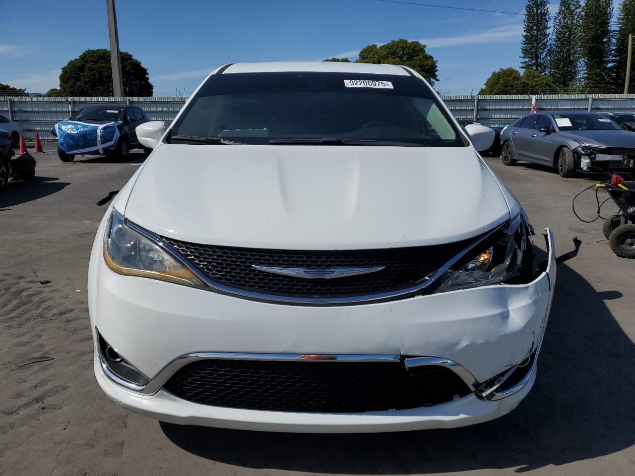 2018 Chrysler Pacifica Touring Plus