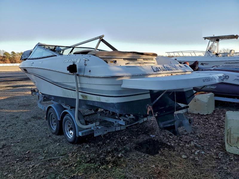2002 Four Winds Boat