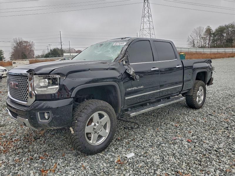2015 GMC Sierra K2500 Denali
