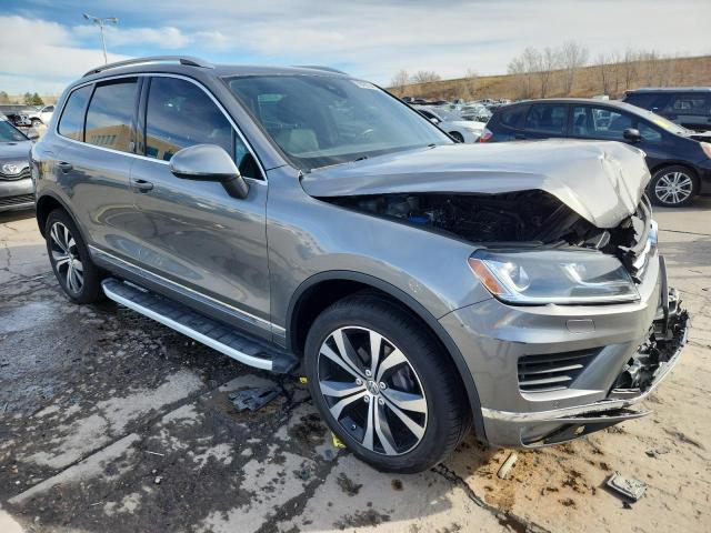 2017 Volkswagen Touareg Wolfsburg