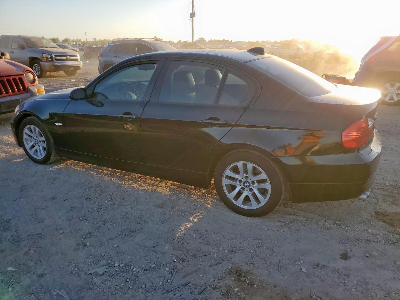 2006 BMW 325 i Automatic