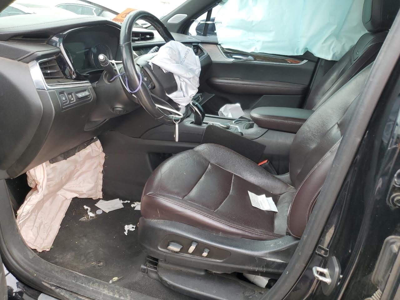 2020 Cadillac XT6 Premium Luxury