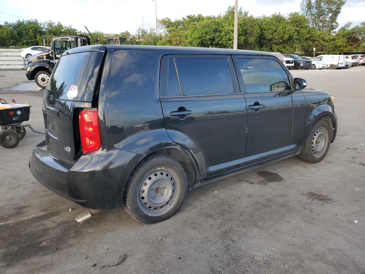 2010 Scion XB
