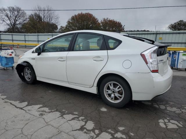 2010 Toyota Prius iii