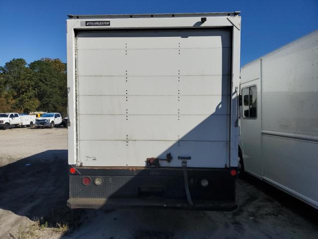 2017 Chevrolet Express G3500 BOX Truck