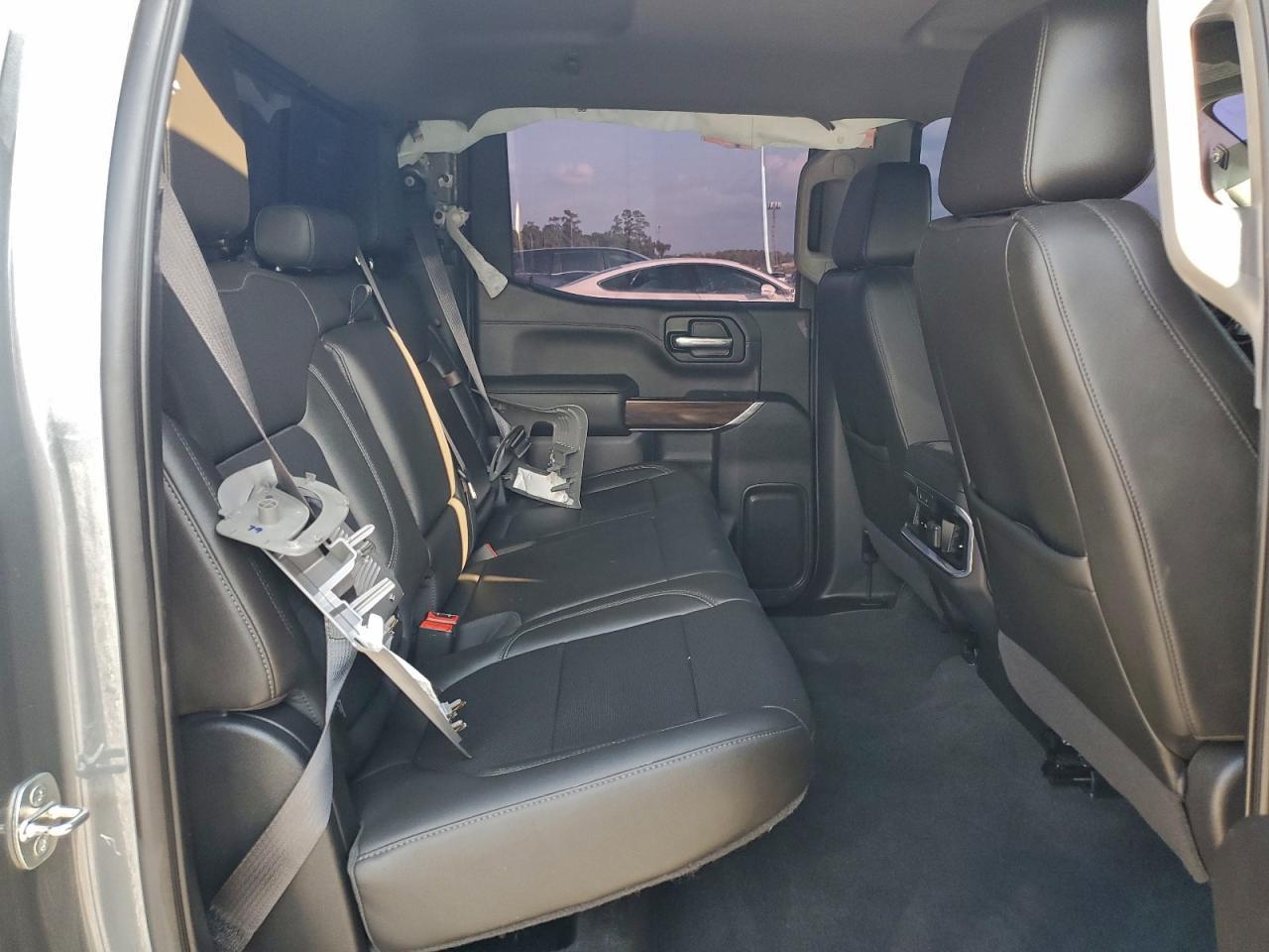 2020 GMC Sierra K1500 SLT