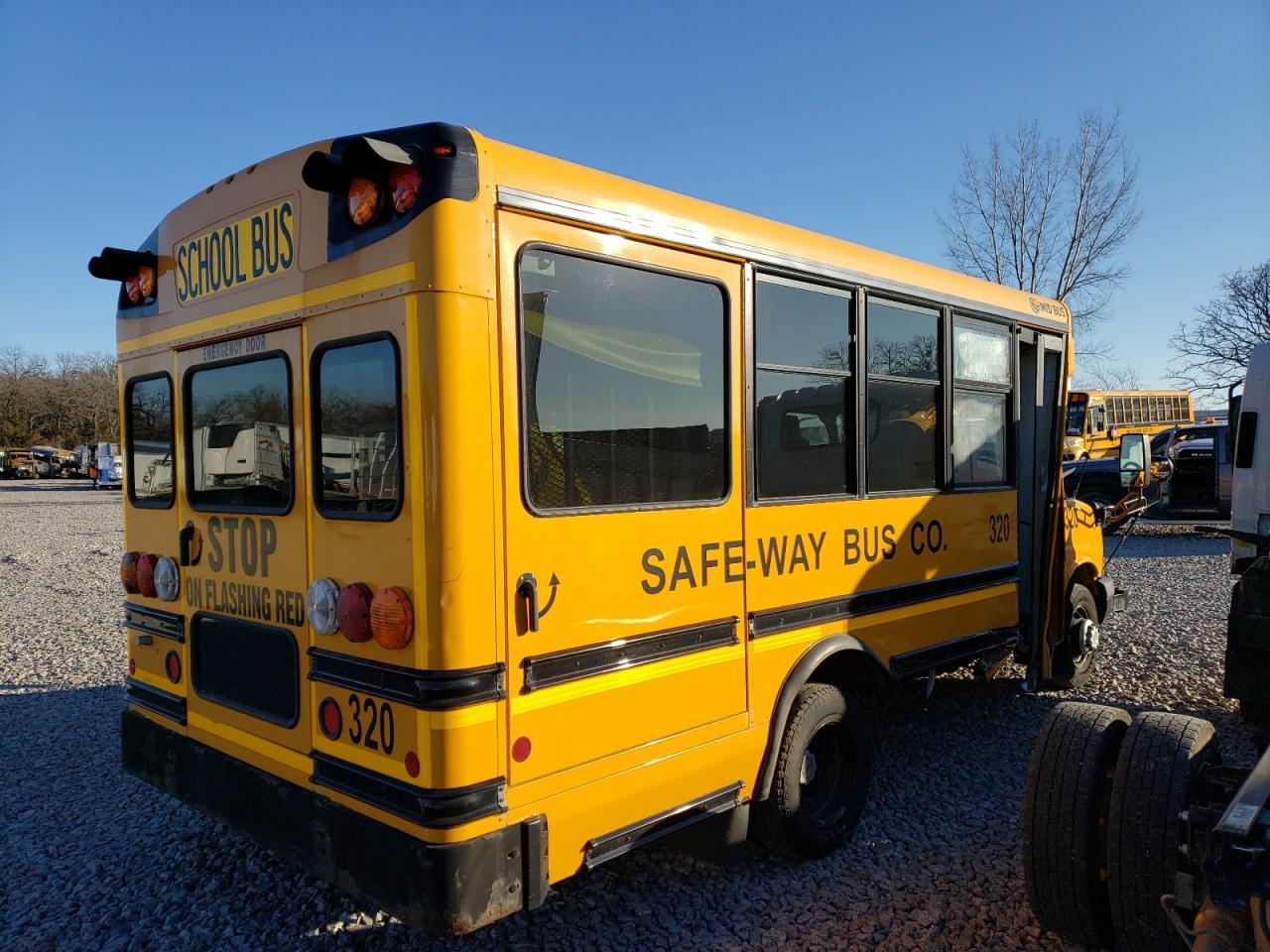 2014 Chevrolet Express G3-Bus