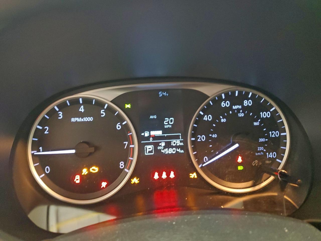 2023 Nissan Kicks s