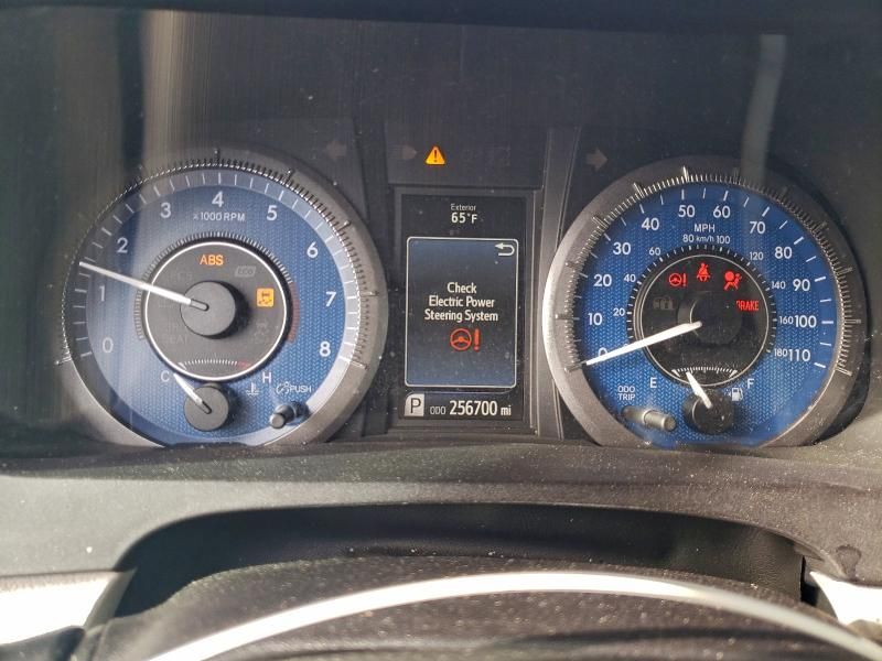 2016 Toyota Sienna xle