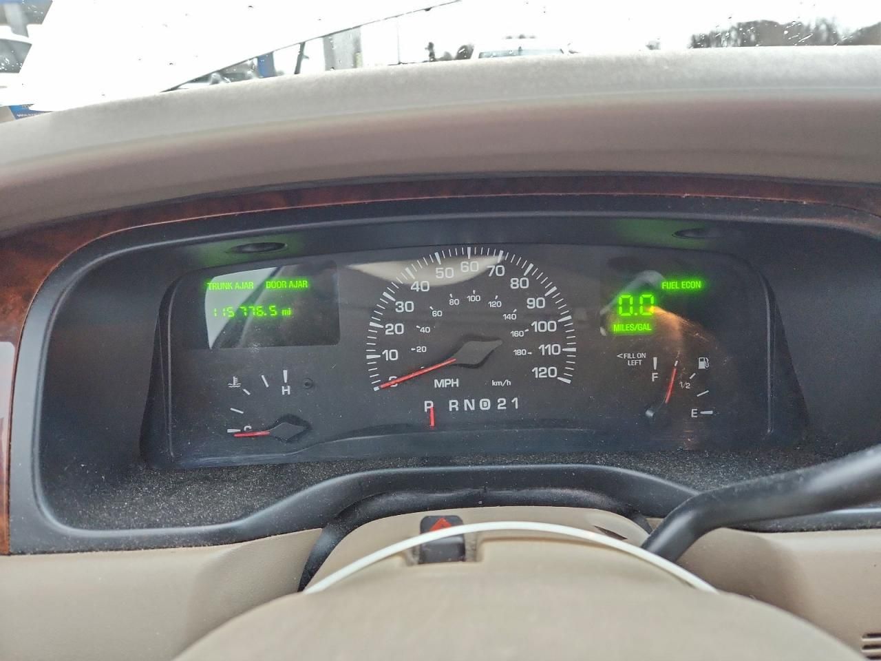 2000 Lincoln Town car Executive