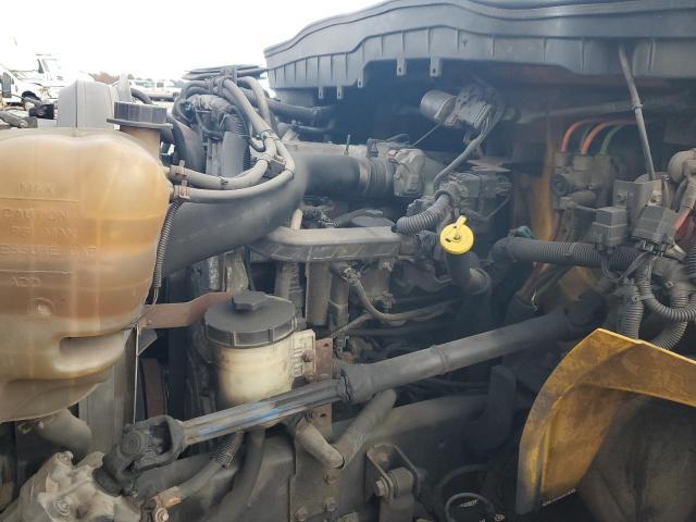 2013 International 4300 BOX Truck