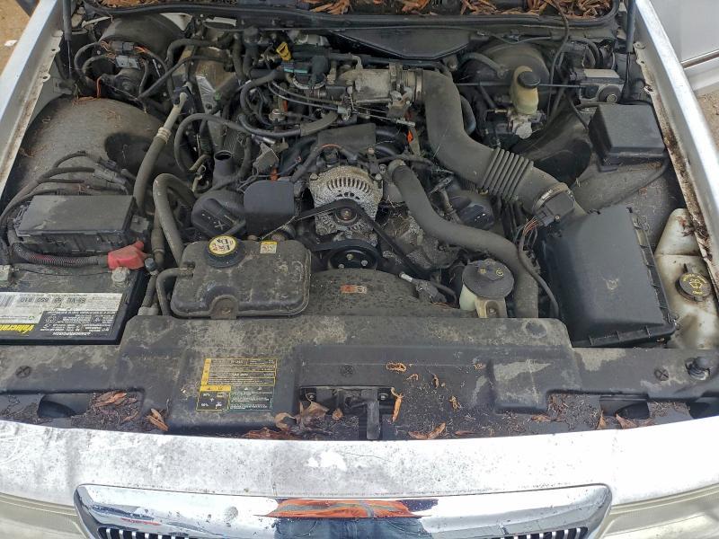 2003 Mercury Grand Marquis gs