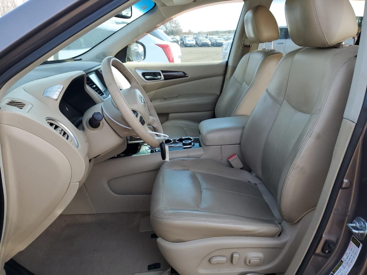 2013 Nissan Pathfinder s