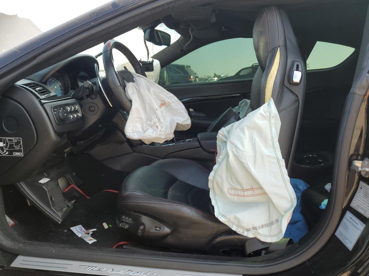 2016 Maserati Granturismo s