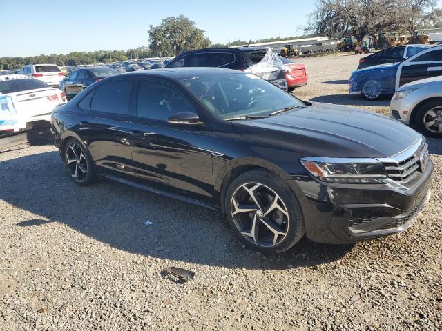 2021 Volkswagen Passat R-line