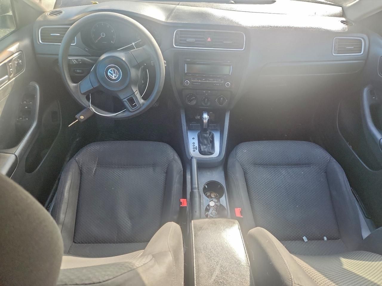 2014 Volkswagen Jetta Base