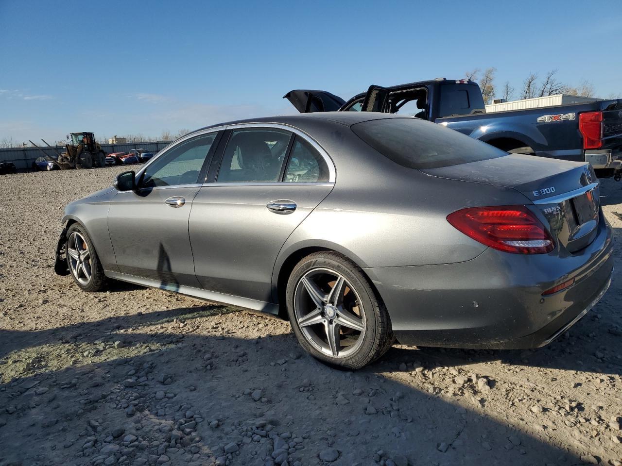 2017 Mercedes-Benz E 300 4matic